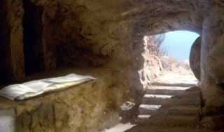 Sepolcro vuoto dopo la risurrezione